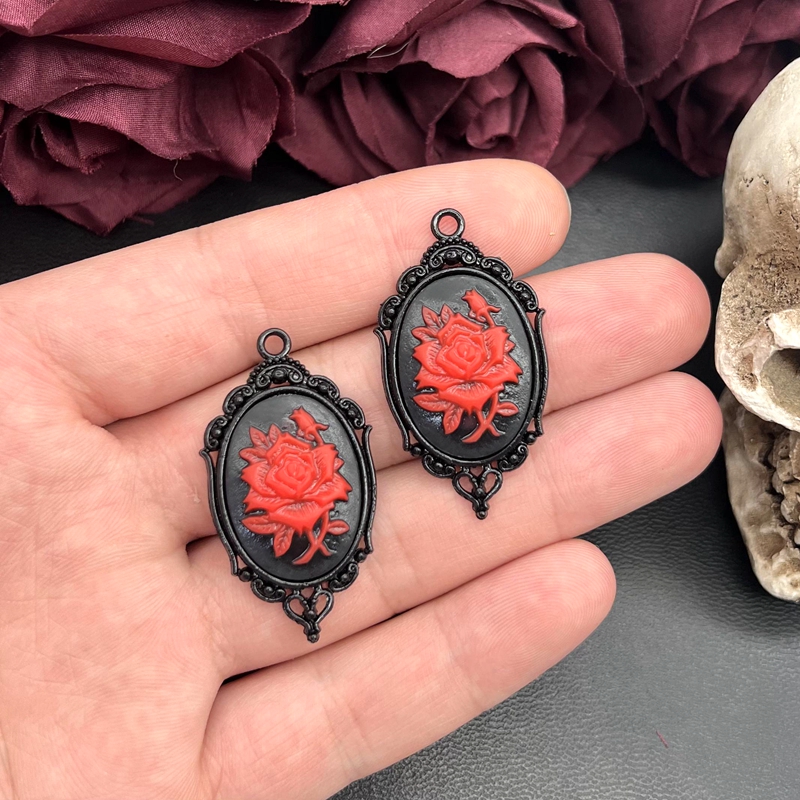 4 Stück Gothic Red Rose Cameo  – Flower Preservation Resin Bewertung und Preis